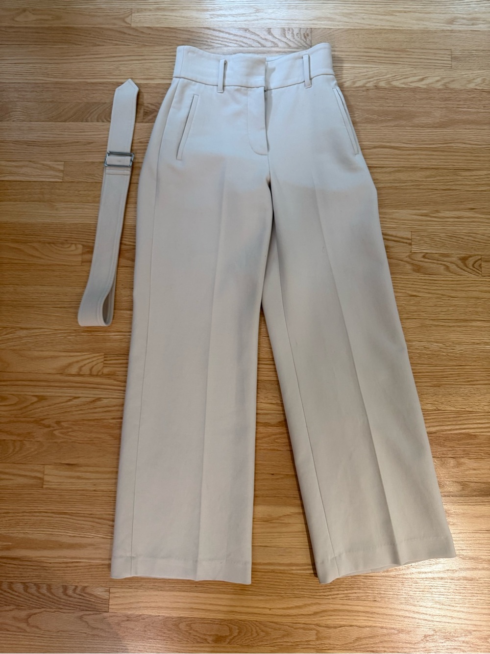 Aritzia Wilfred Bartola Pant - Size 2